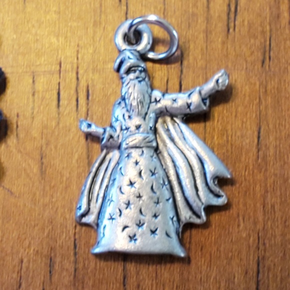 5 charms - wizard theme - Picture 6 of 7